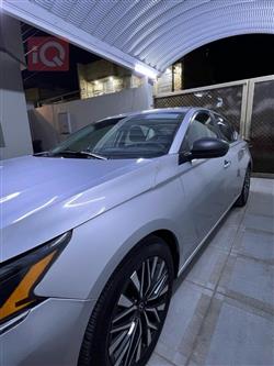 نيسان ألتيما